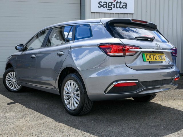 MG MG5 2022 61.1Kwh Excite Long Range Estate Silver #2
