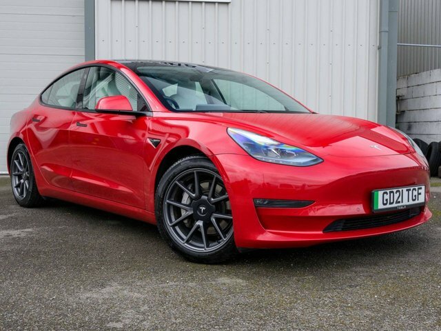 Tesla Model 3 2021 Dual Motor Long Range Saloon A Red