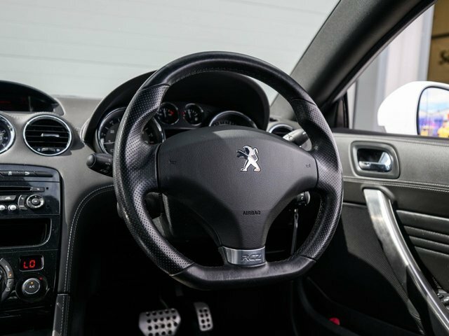 Peugeot RCZ White #16