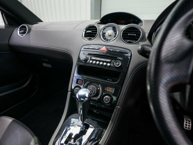 Peugeot RCZ White #31