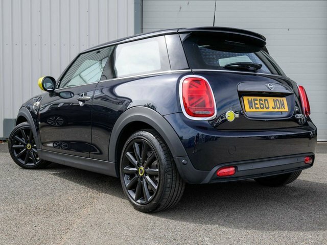 Mini Electric 2021 Cooper Se 32.6Kwh Level 3 Hatchback Elect Black #2