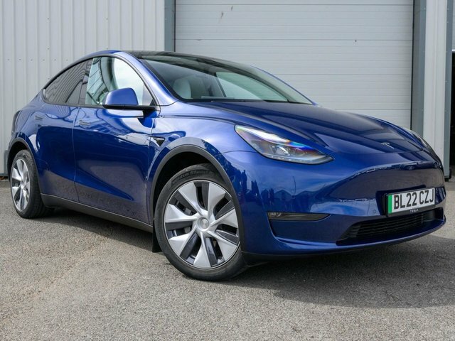 Tesla Model Y 2022 Dual Motor Long Range Suv Blue