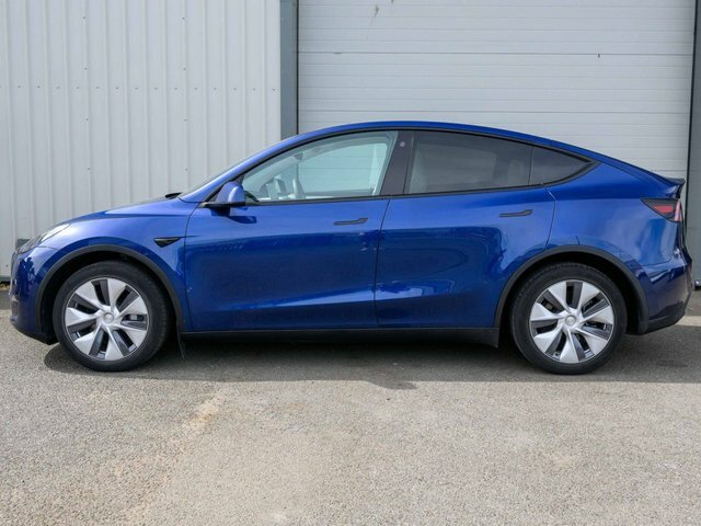 Tesla Model Y 2022 Dual Motor Long Range Suv Blue #6