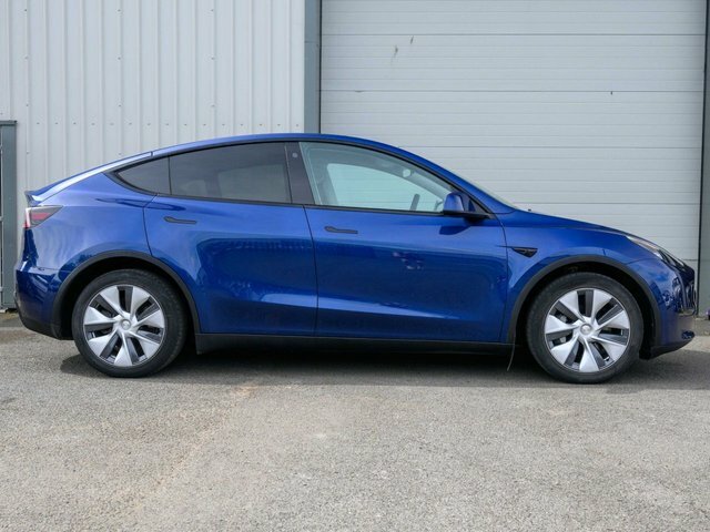 Tesla Model Y 2022 Dual Motor Long Range Suv Blue #5