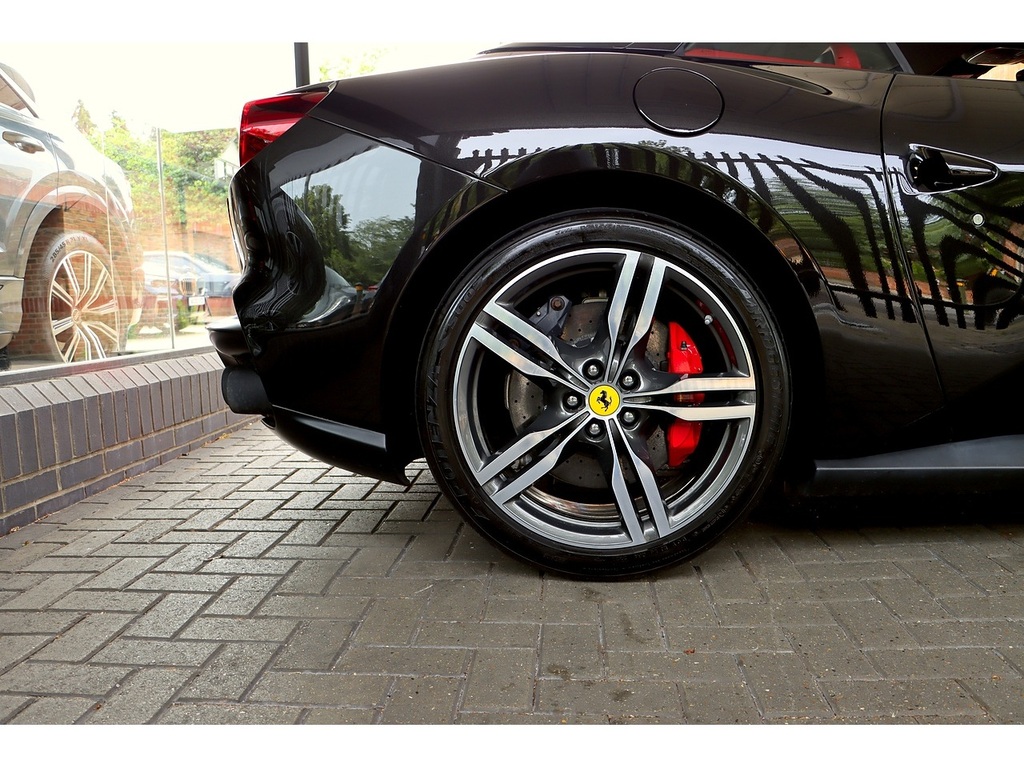 Ferrari Portofino M #11