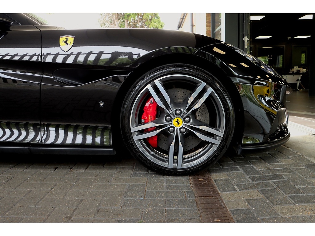 Ferrari Portofino M #10