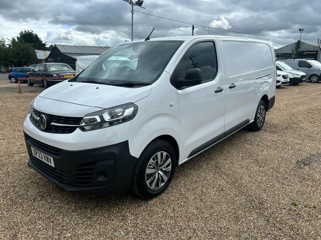 Vauxhall Vivaro 1.5L Prime 6Dr White #2