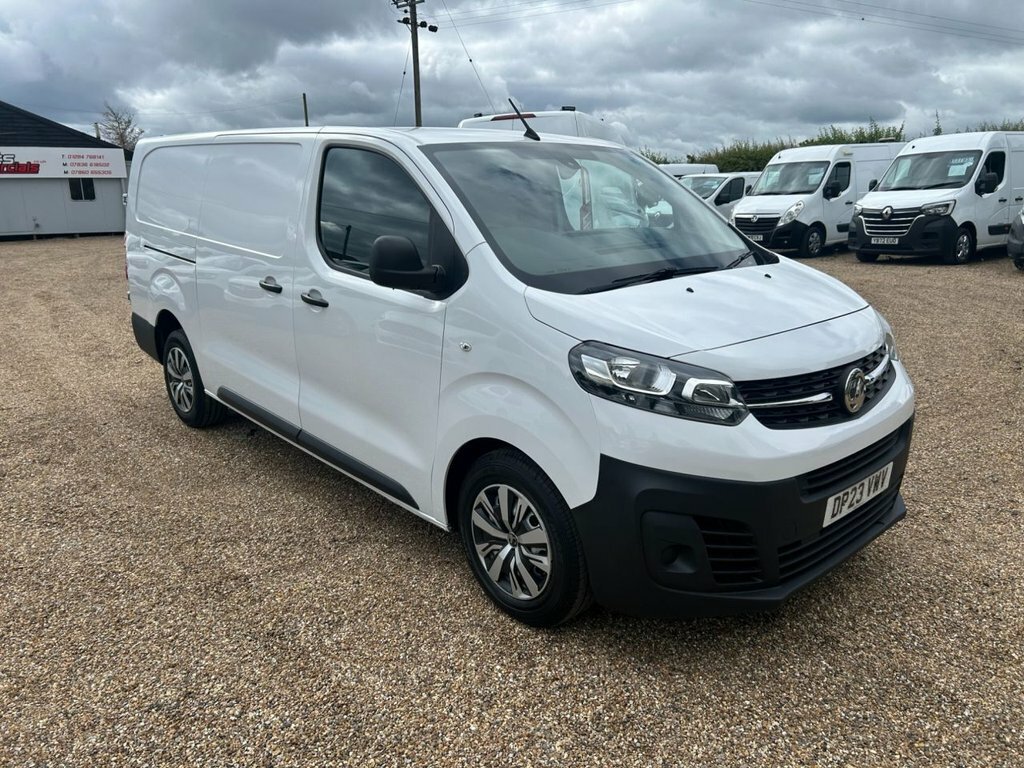 Vauxhall Vivaro 1.5L Prime 6Dr White #6