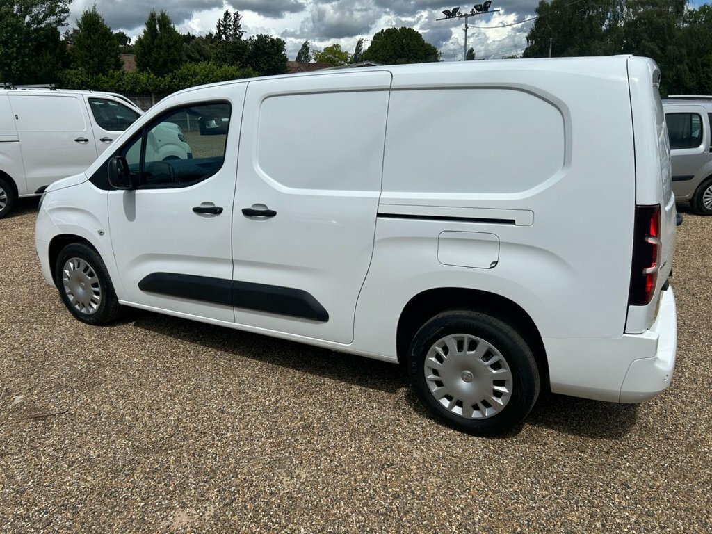 Vauxhall Combo 1.2 Energy Ss 129 Bhp Blue #25