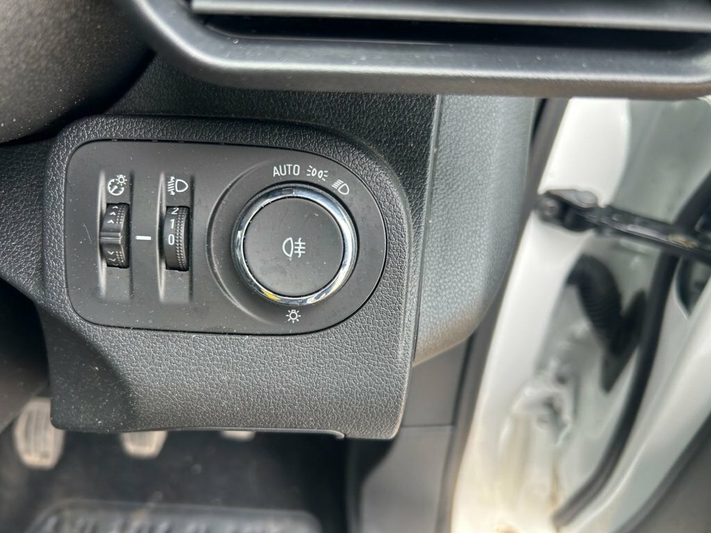 Vauxhall Combo 1.2 Energy Ss 129 Bhp Blue #16
