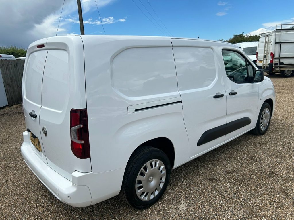 Vauxhall Combo 1.2 Energy Ss 129 Bhp Blue #18