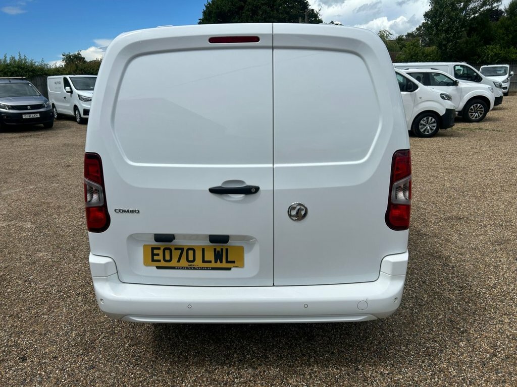 Vauxhall Combo 1.2 Energy Ss 129 Bhp Blue #20