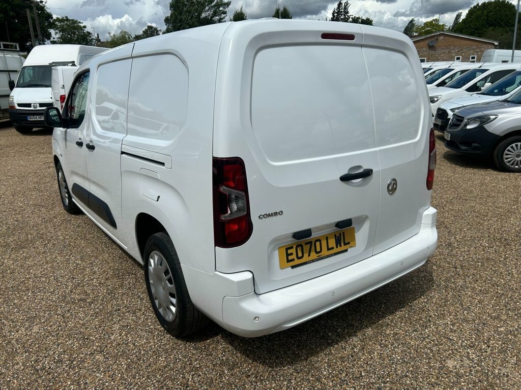 Vauxhall Combo 1.2 Energy Ss 129 Bhp Blue #24