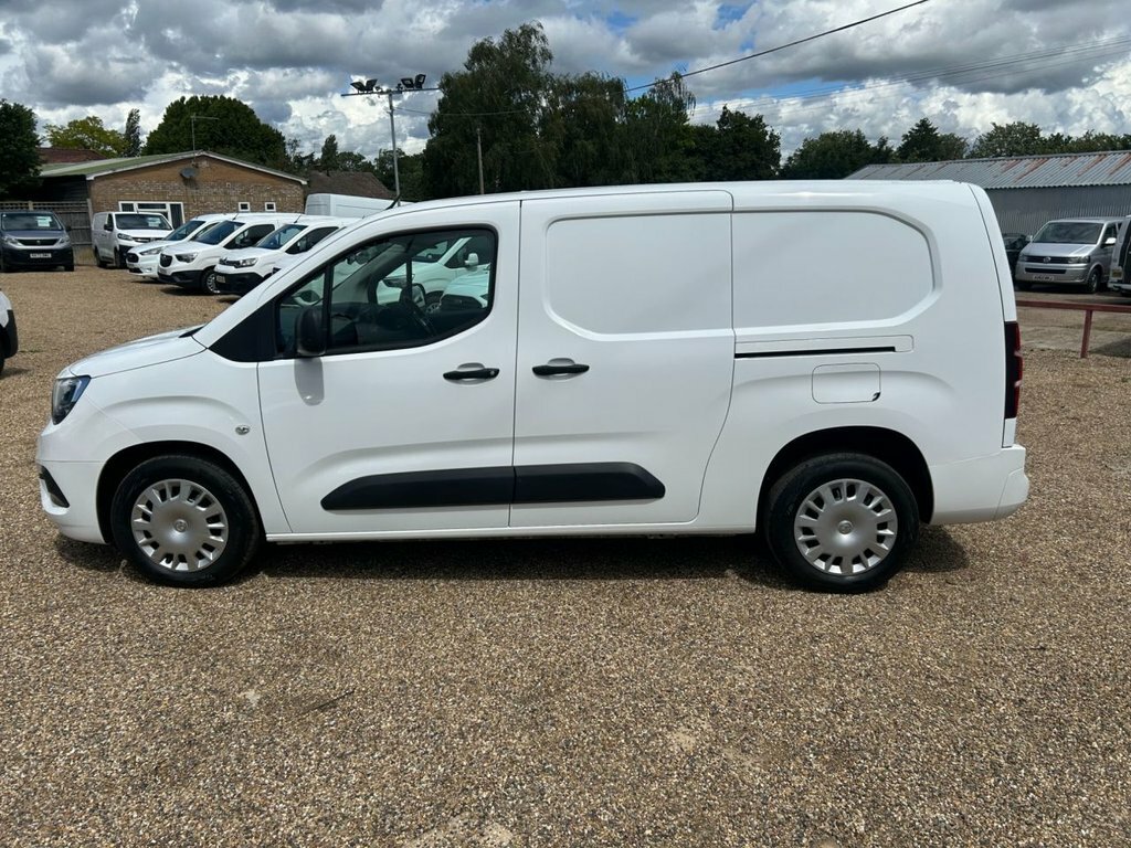Vauxhall Combo 1.2 Energy Ss 129 Bhp Blue #26