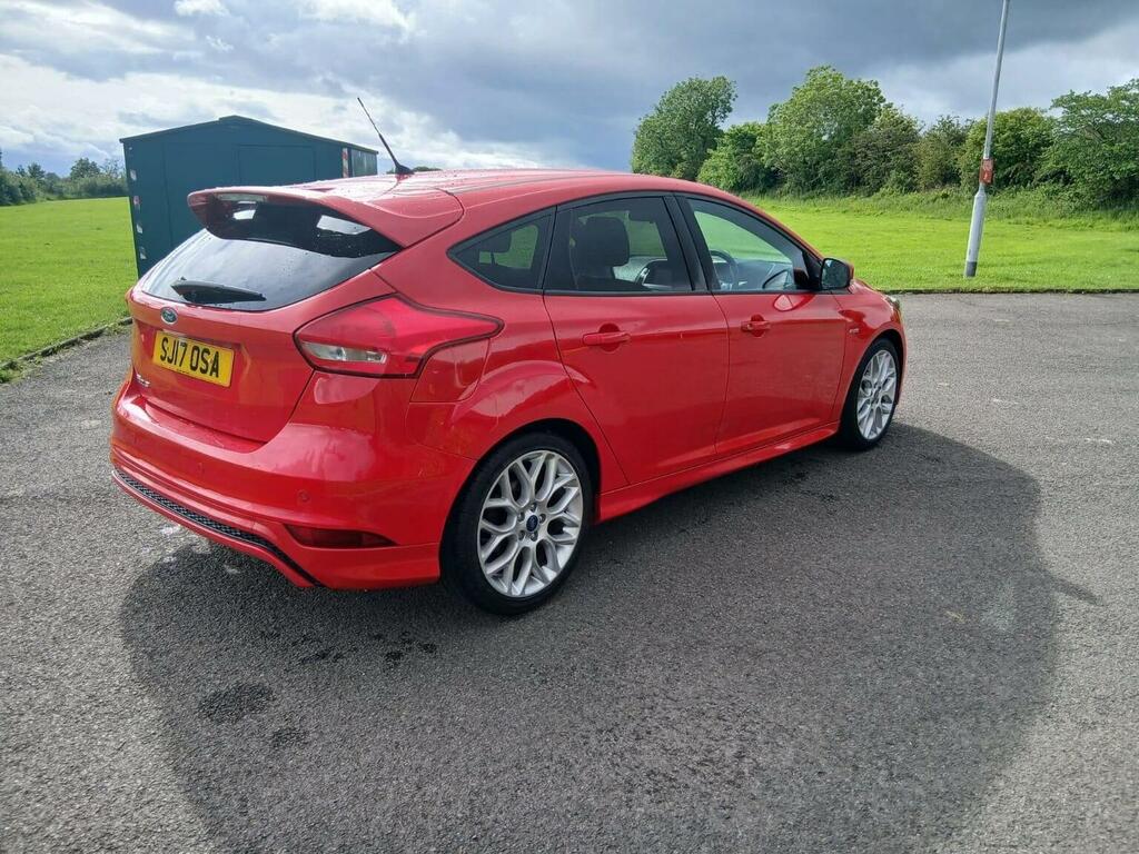 Ford Focus 1.5 Tdci St-line Euro 6 Ss Red #6