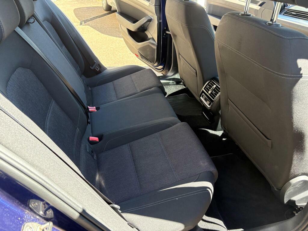 Volkswagen Passat Gt Blue #10