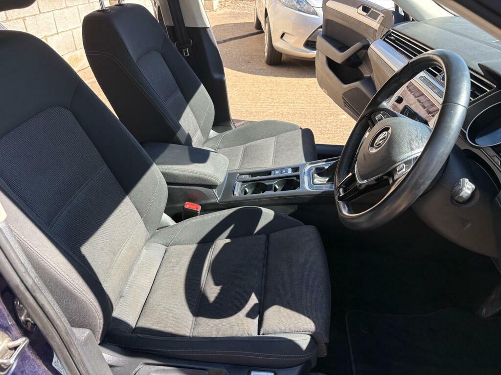 Volkswagen Passat Gt Blue #9