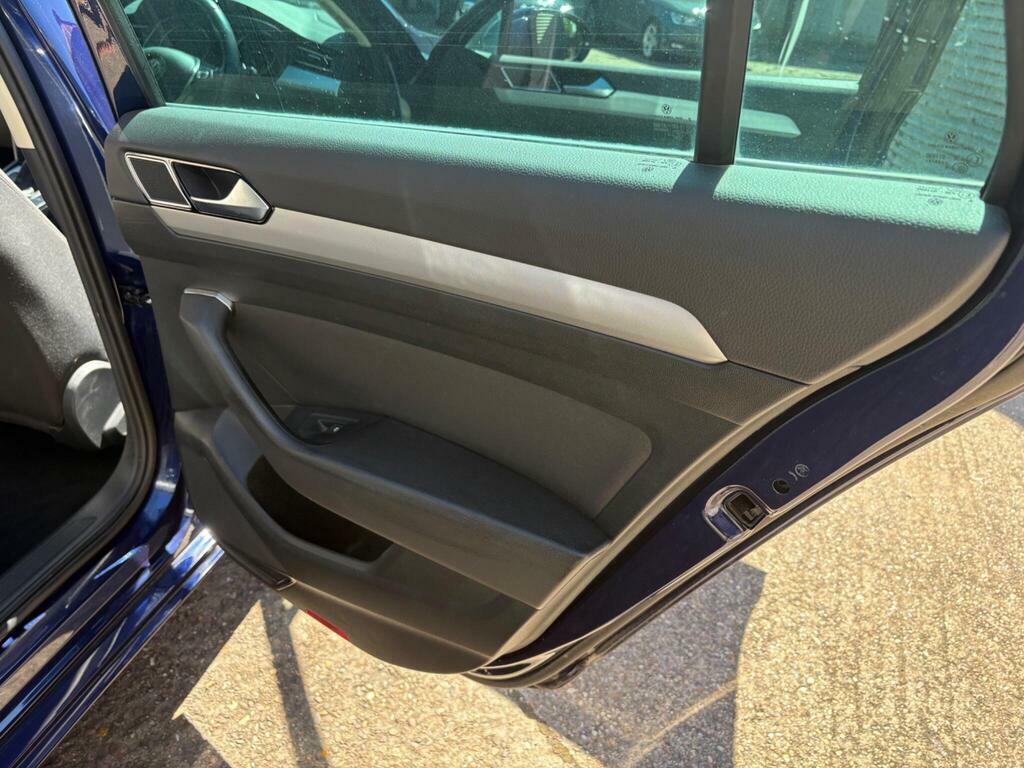 Volkswagen Passat Gt Blue #14