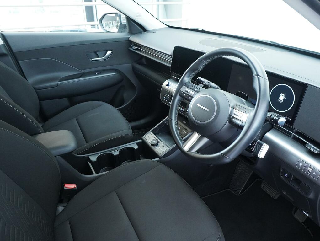 Hyundai Kona 65.4Kwh Advance Suv 218 Ps Silver #3