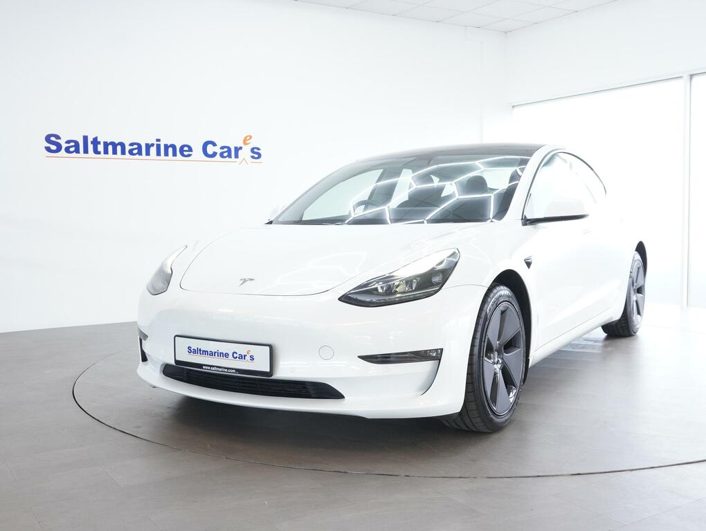 Tesla Model 3 Dual Motor Long Range Saloon 4 White