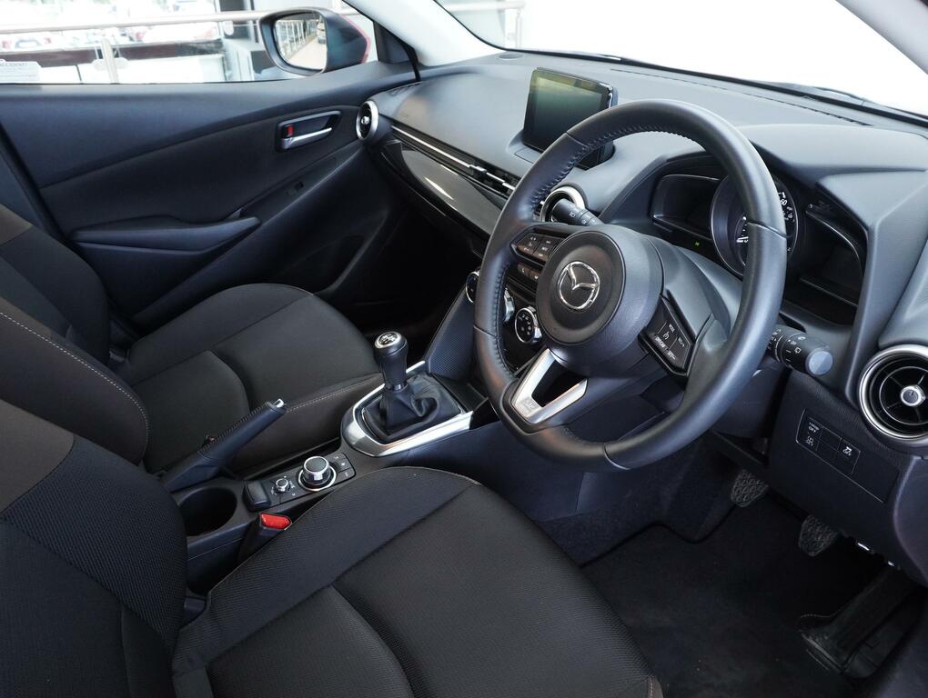 Mazda 2 Se-l Nav 75 Ps Red #3