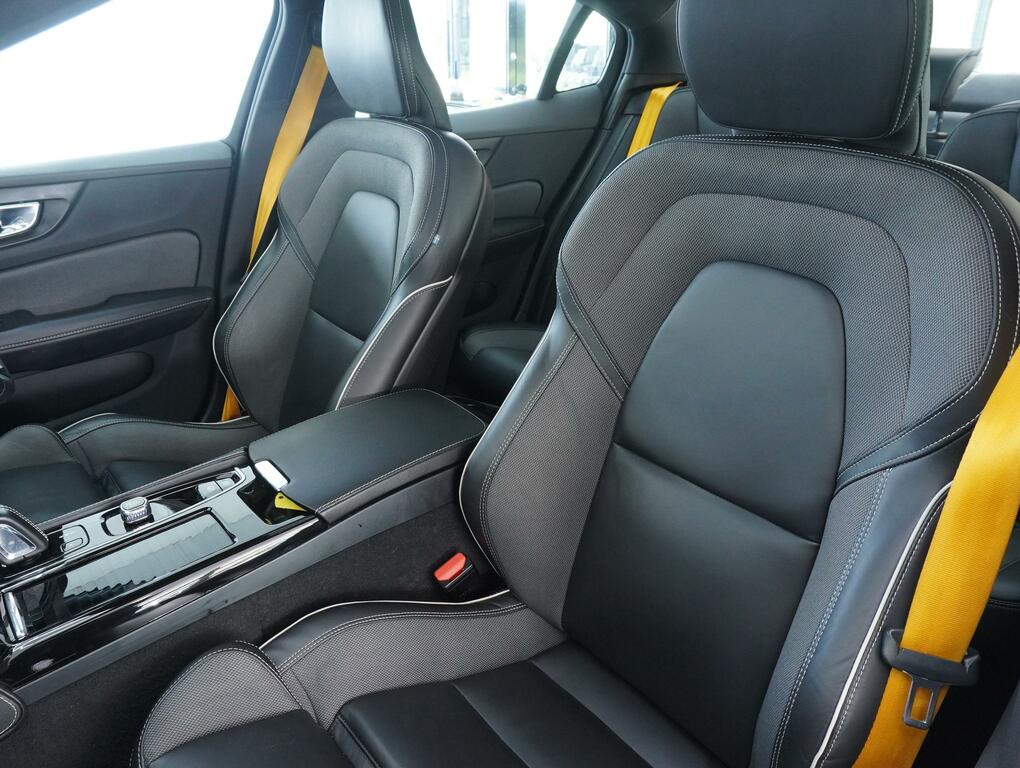 Volvo S60 Saloon  #30
