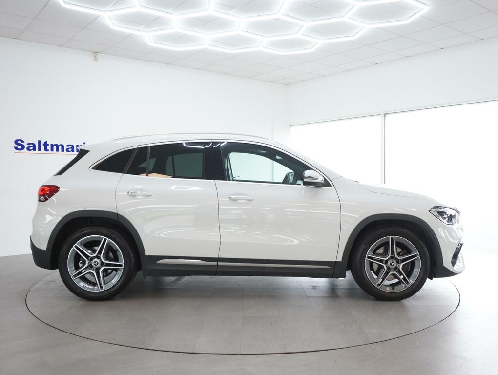 Mercedes-Benz GLA Class 1.3 Gla180 Amg Line Premium Plus Suv KSZ4852 White #4