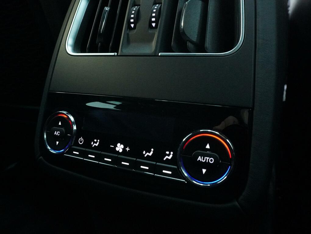 Maserati Levante Blue Blue #32
