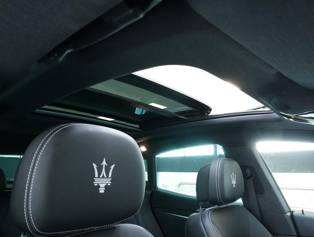 Maserati Levante Blue Blue #10