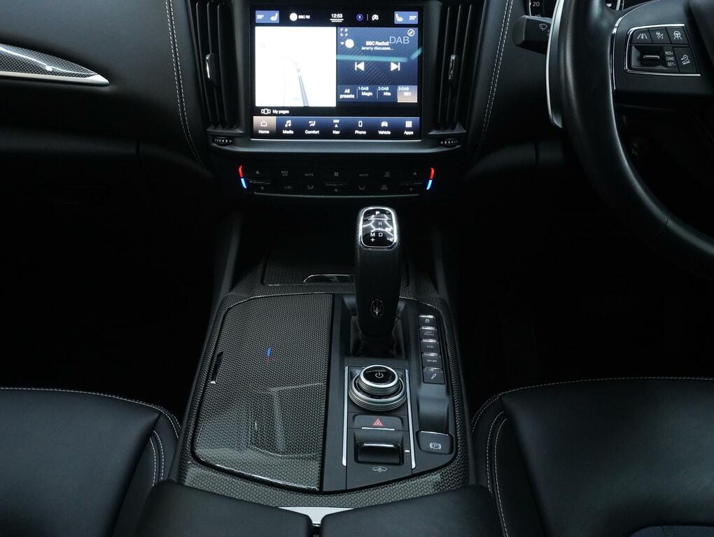 Maserati Levante Blue Blue #31