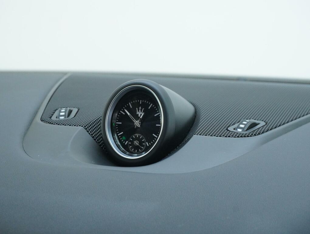 Maserati Levante Blue Blue #34