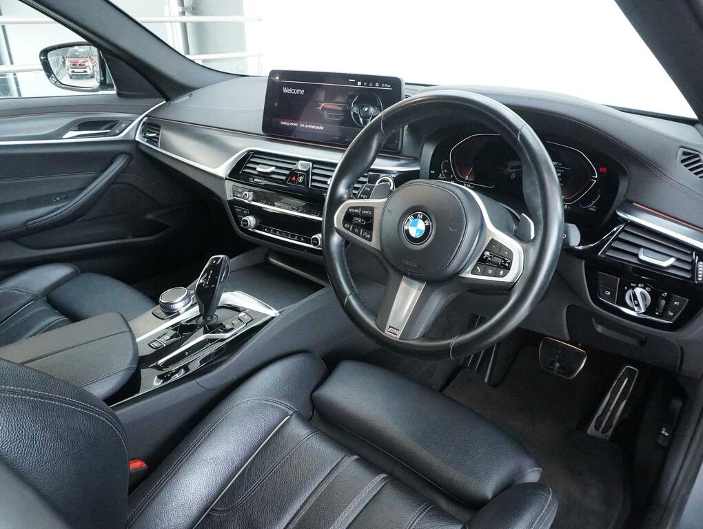 BMW 5 Series 3.0 530D Mht M Sport Touring Hybrid Ste VXZ8327 Grey #3