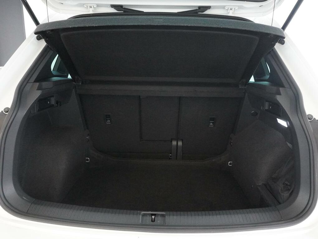Volkswagen Tiguan 2.0 Tdi R-line Suv Dsg Euro 6 Ss 15 WGZ9299 White #6