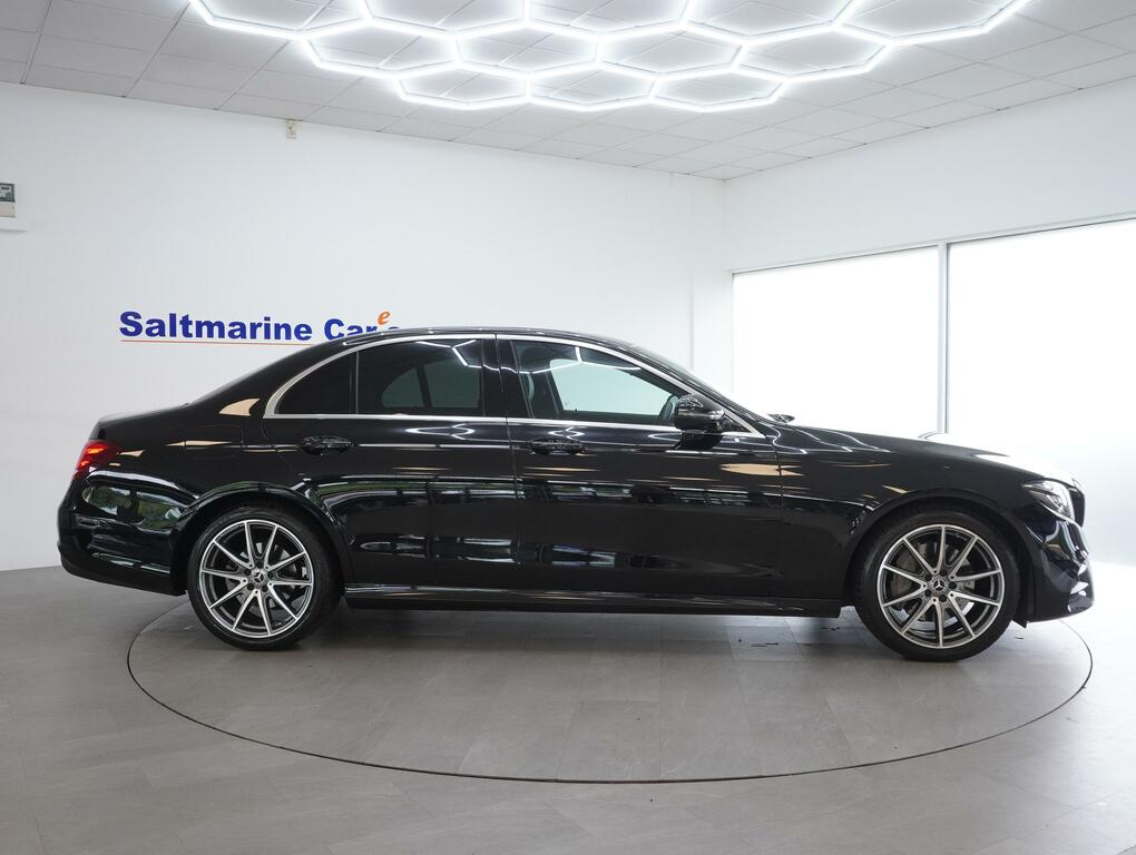 Mercedes-Benz E Class 2.0 E220d Amg Line Edition Premium Saloon Di CVZ7686 Black #4