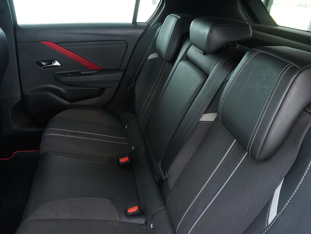 Vauxhall Astra Gs Line Black #9