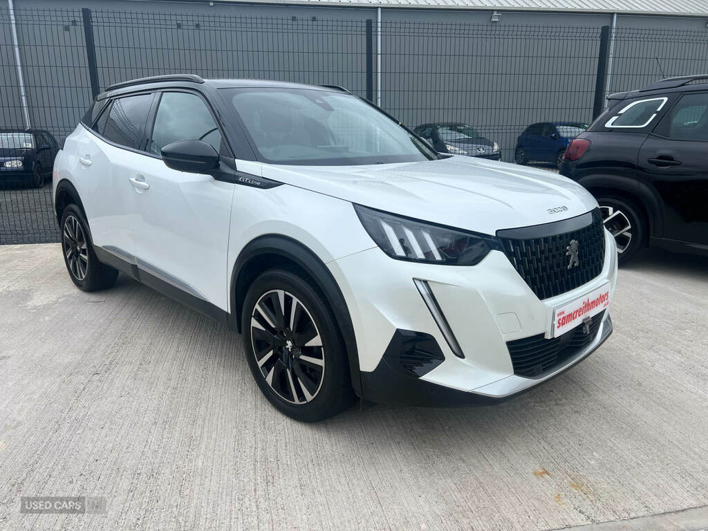 Peugeot 2008 Gt Orange #1