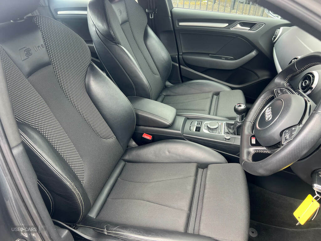 Audi A3 2.0 Tdi S Line Black #10