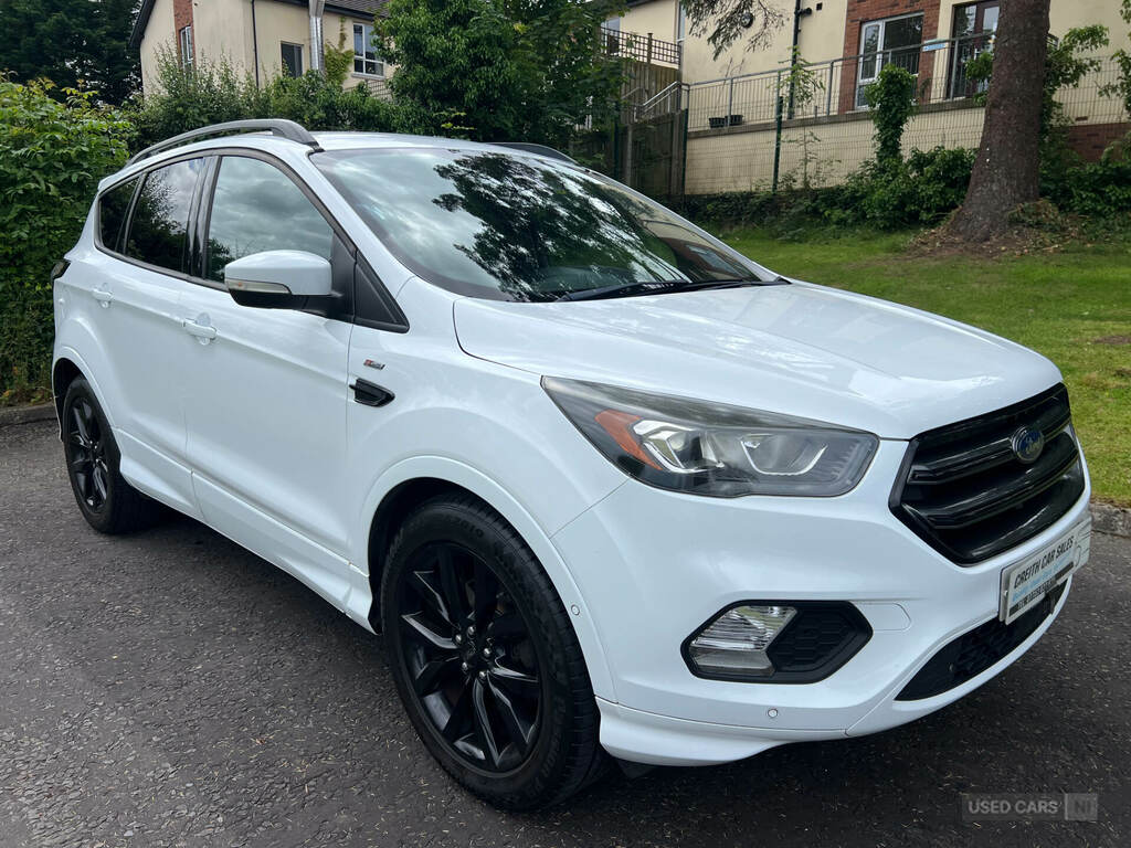 Ford Kuga 2.0 Tdci St-line 2Wd White