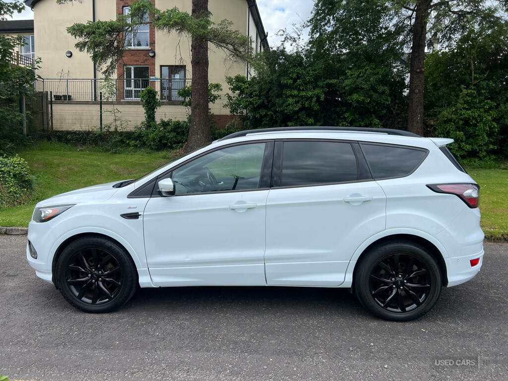 Ford Kuga 2.0 Tdci St-line 2Wd White #4