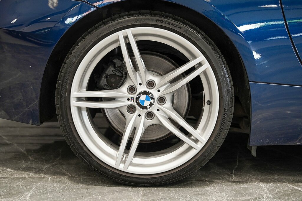 BMW Z4 35Is Blue #4