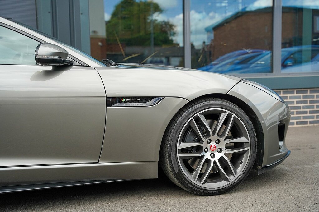 Jaguar F-Type 5.0 V8 Svr Awd Euro 6 Ss White #40