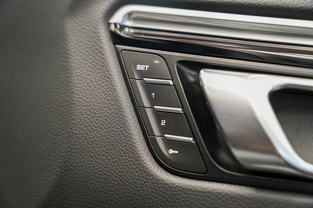 Porsche Macan T V6 S Grey #22