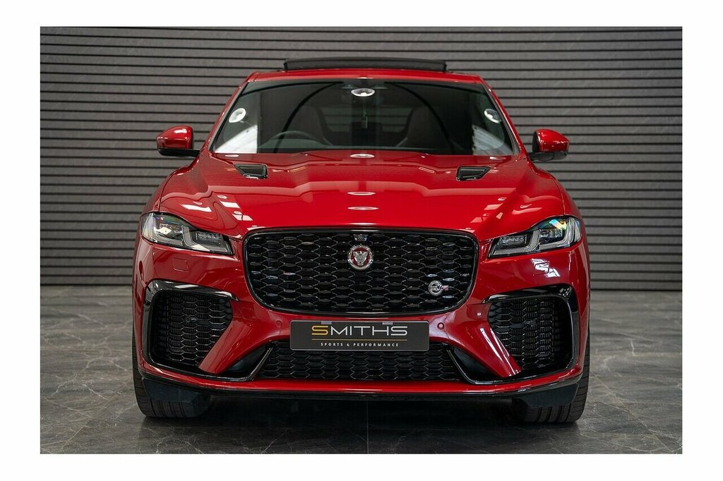 Jaguar F-Pace P550 V8 Svr Red #4