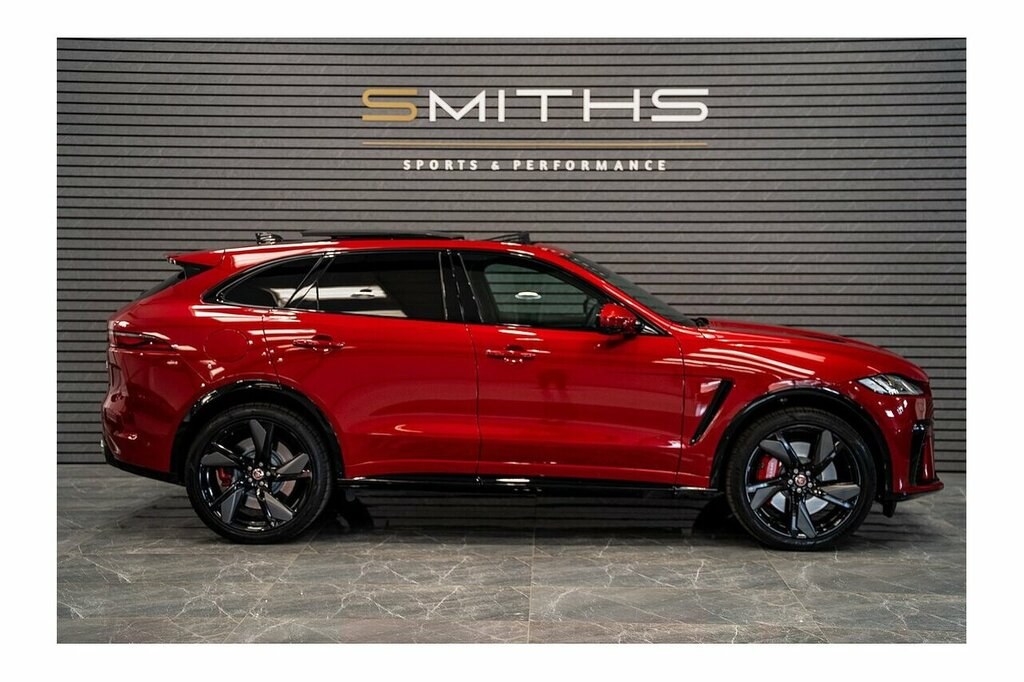 Jaguar F-Pace P550 V8 Svr Red