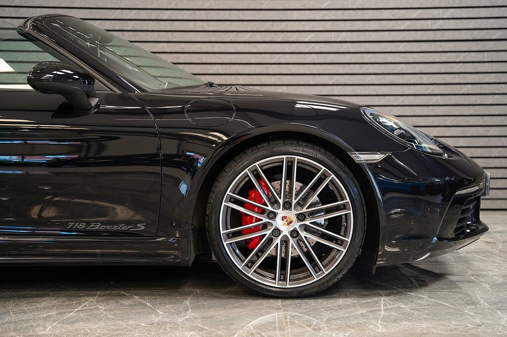 Porsche 718 Boxster T S Black #6