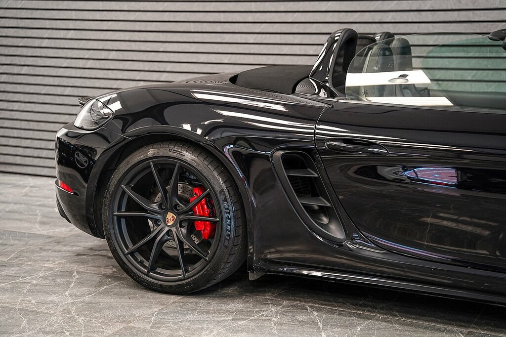 Porsche 718 Boxster T Gts Black #2