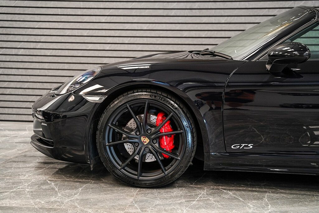 Porsche 718 Boxster T Gts Black #4