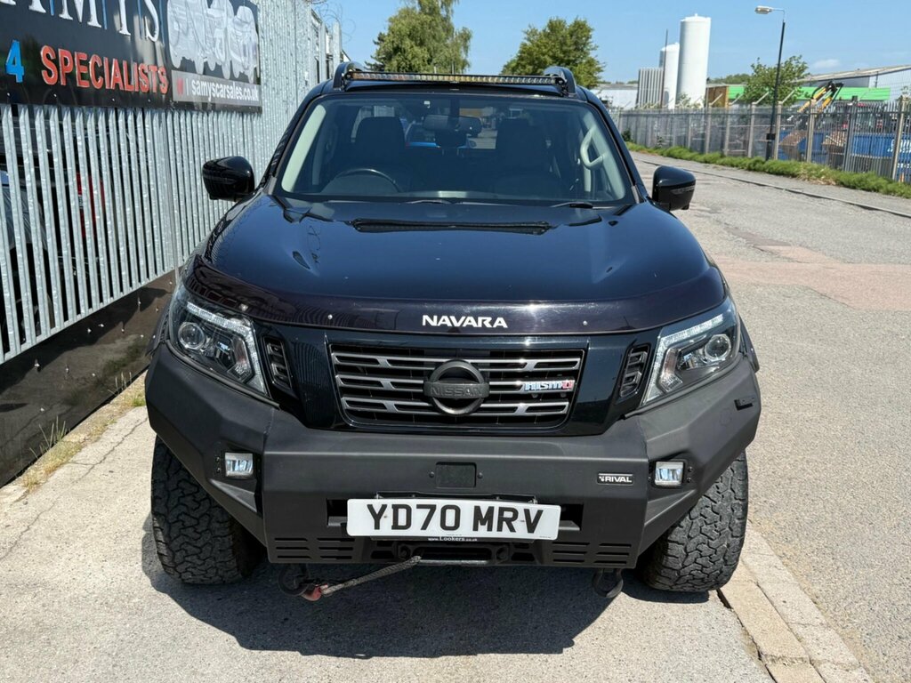 Nissan Navara 2.3 Dci N-guard 4Wd Euro 6 YD70MRV Black #2