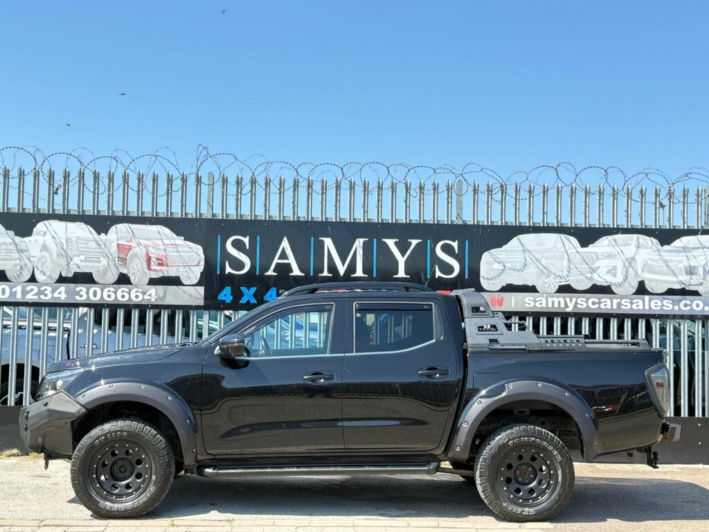 Nissan Navara 2.3 Dci N-guard 4Wd Euro 6 YD70MRV Black #4