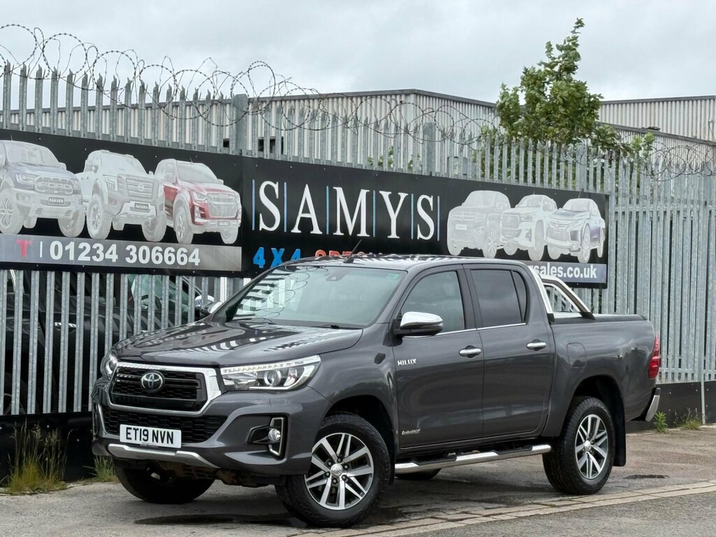 Toyota HILUX 2.4 D-4d Invincible X 4Wd Euro 6 Tss, 3. Grey
